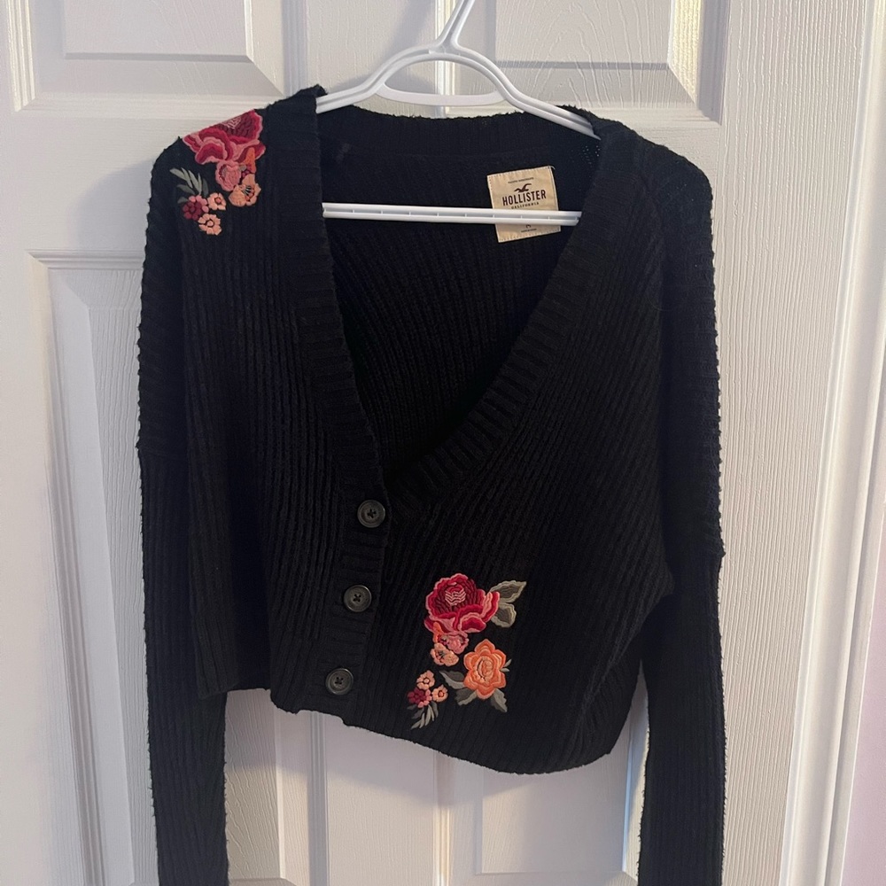 NWOT Hollister knit cardigan